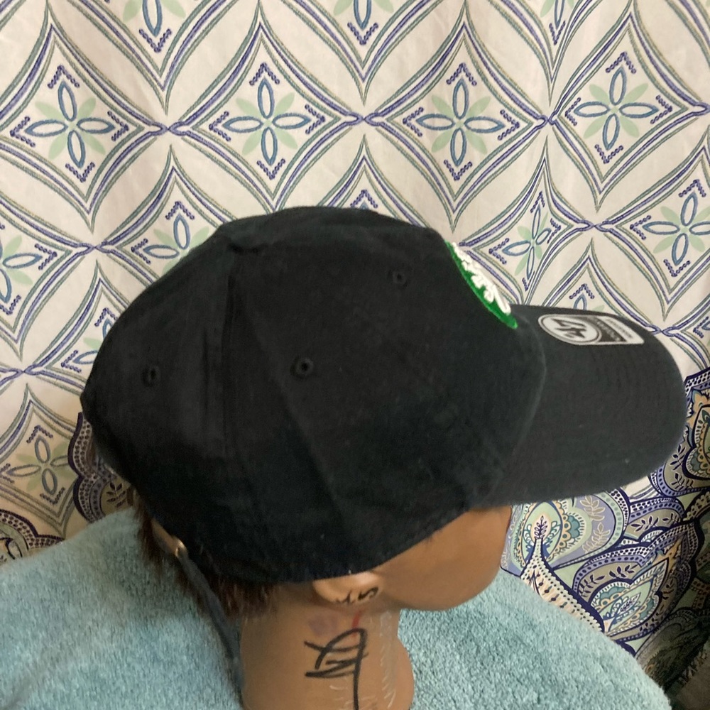 NBA hat - Picture 3 of 6